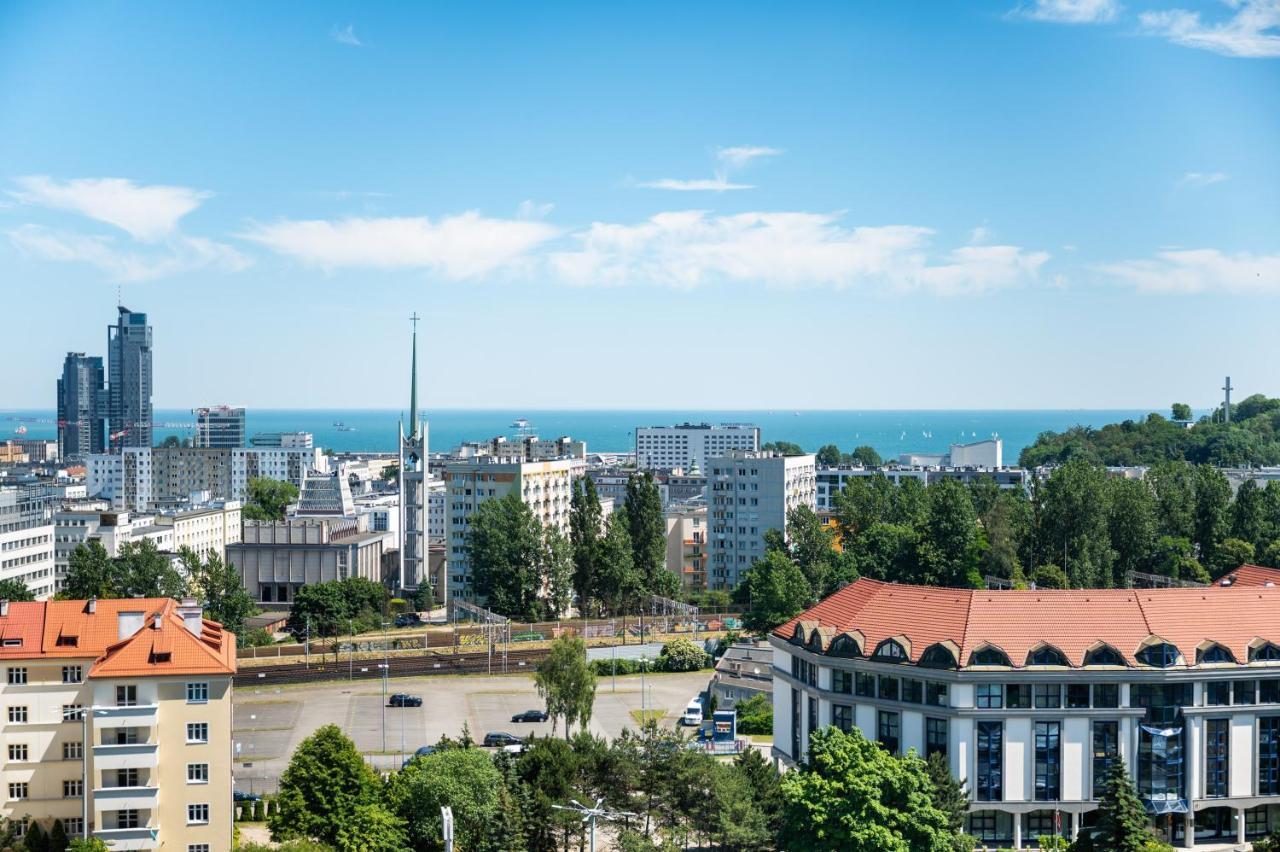 Apartament Z Widokiem Apartment Gdynia Exterior foto